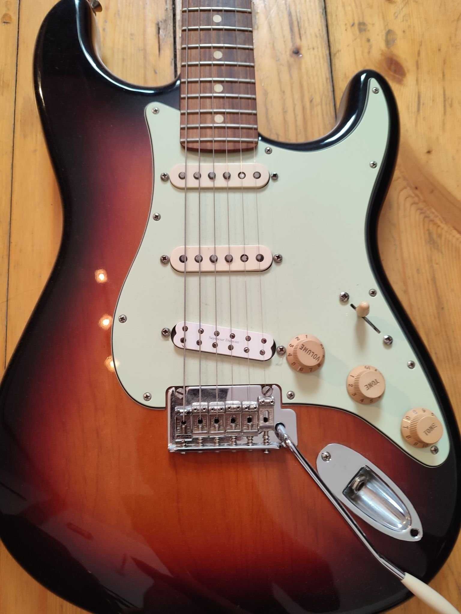Fender Stratocaster Player Series + doze 57/62