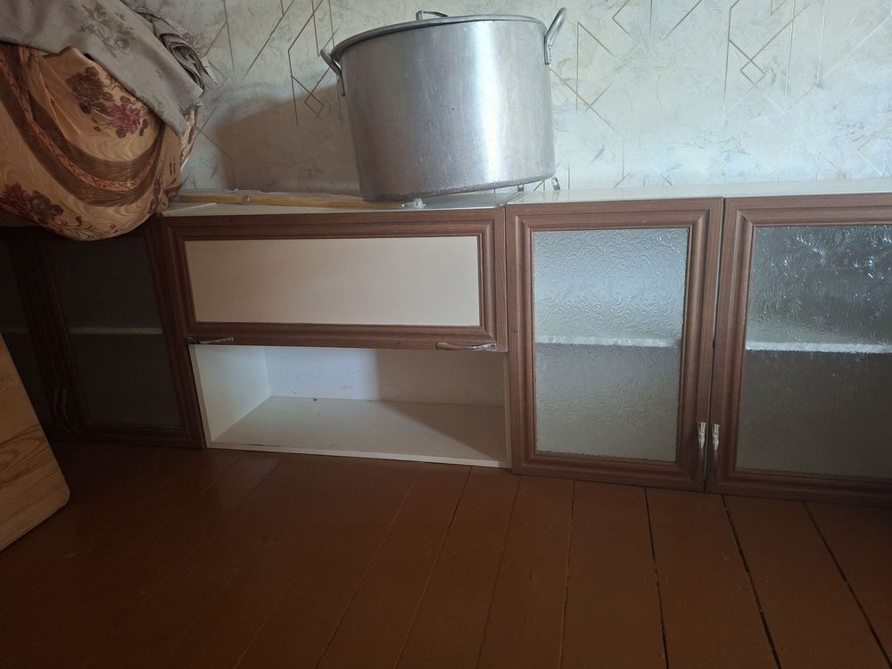 Кухонная мебель яхши холатда