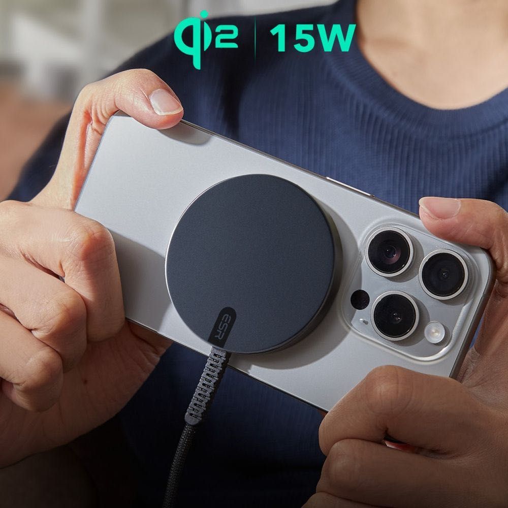 Безжично зарядно устройство ESR HALOLOCK QI2 MINI WIRELESS CHARGER 15W