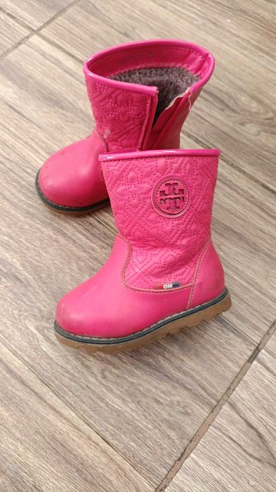 Сапожки для девочки