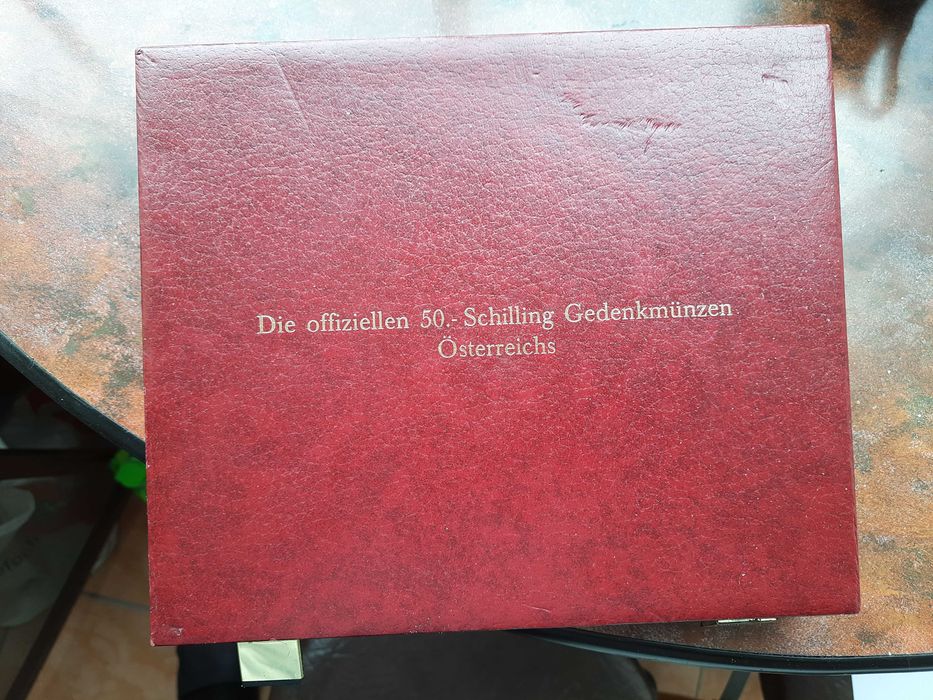 cutie monede  / pentru colectie monede