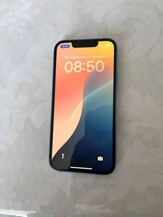 продам или обменяю айфон 13