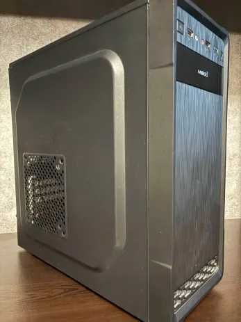 Настолен/Офис Компютър