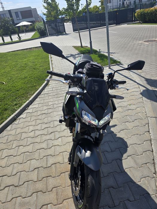 Kawasaki z650 нов купуван от Еди мото 6500км