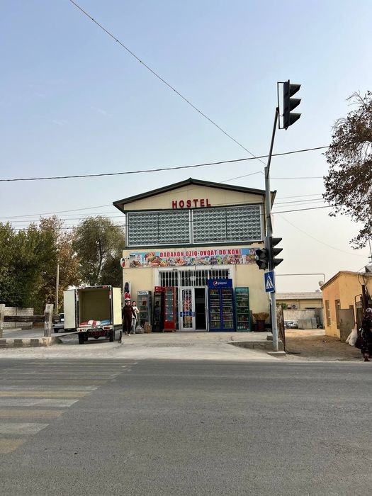 Do'kon va hostel sotiladi