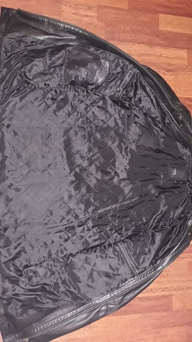 Мъжко кожено яке-159 лв.