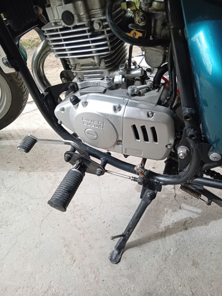 Suzuki Qinggi 125 кубика