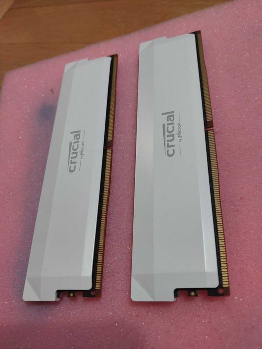 32GB DDR5 TeamGroup - 6400MT/s, Crucial Pro - 6000MT/s