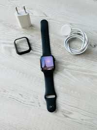 Apple Watch SE GPS + Cellular Aluminum 44mm (1st gen)