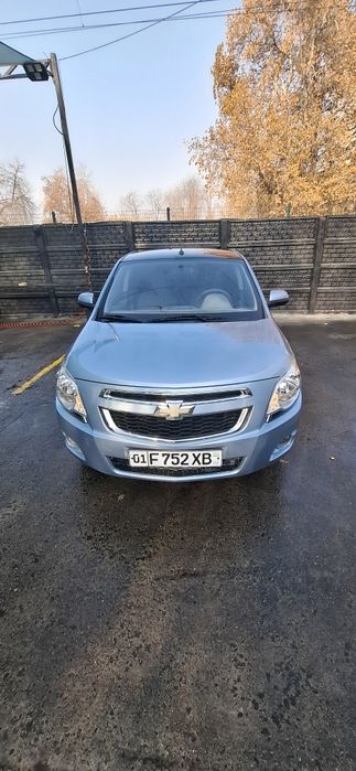 Srochna Chevrolet cobalt 2022 yil sotiladi. 2 hil rang