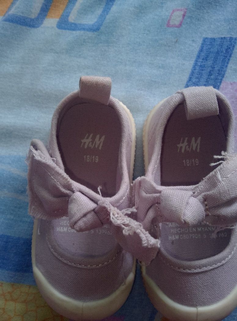 Sandale H&M pentru fetite