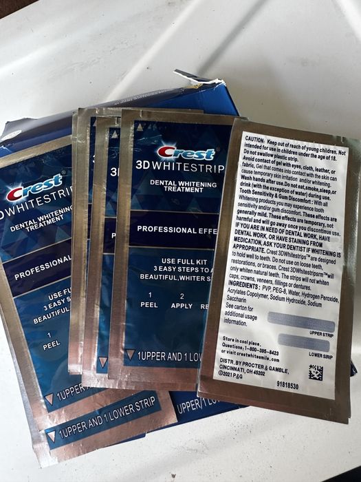 Set x 10 benzi pentru albirea dintilor Crest, level 18