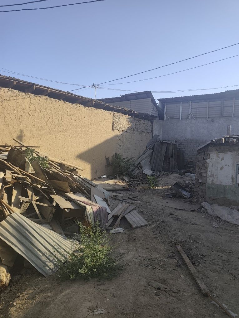 Muxtor Ashrafiy koʻchasi 52