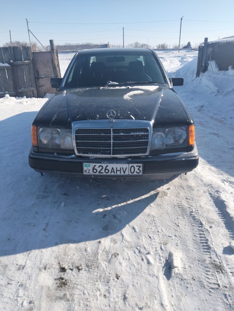 Мерседес бенс Е 300