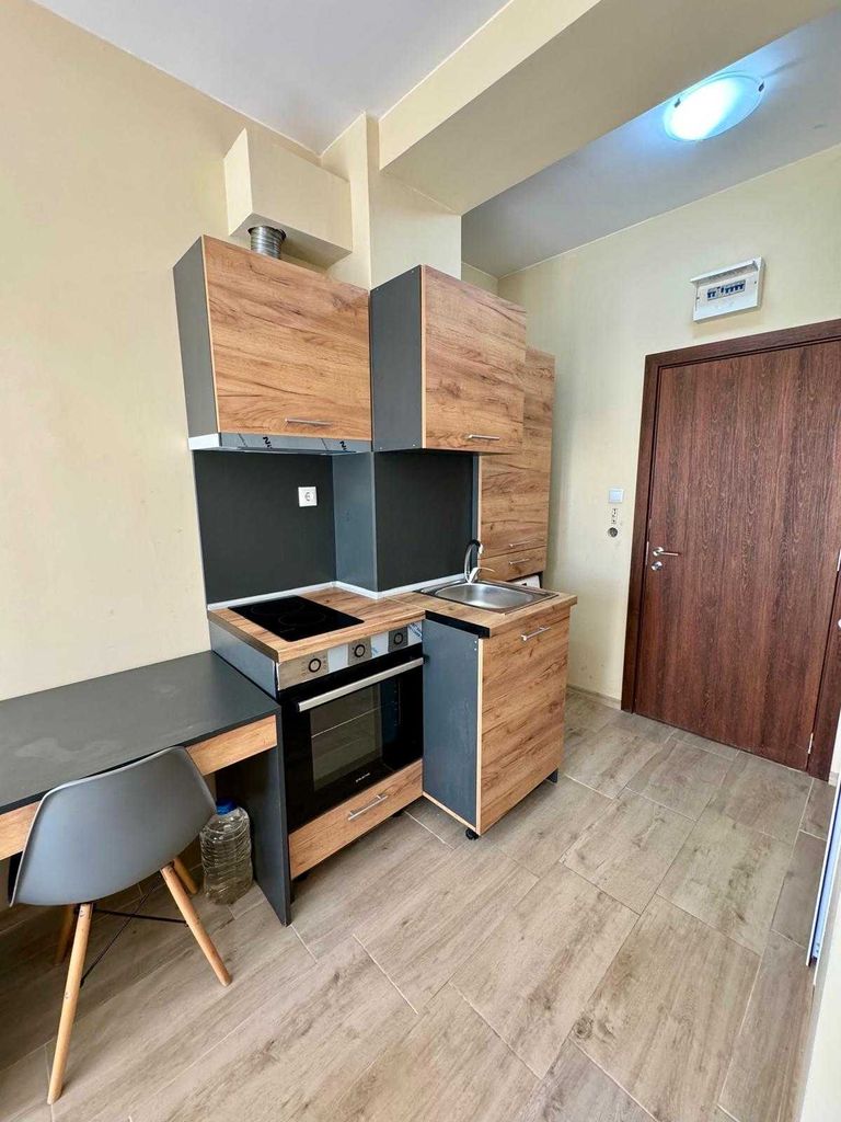 Продава се Едностаен апартамент в Велико Търново, Бузлуджа - 25 кв.м за 1530 €/кв.м - Снимка #3
