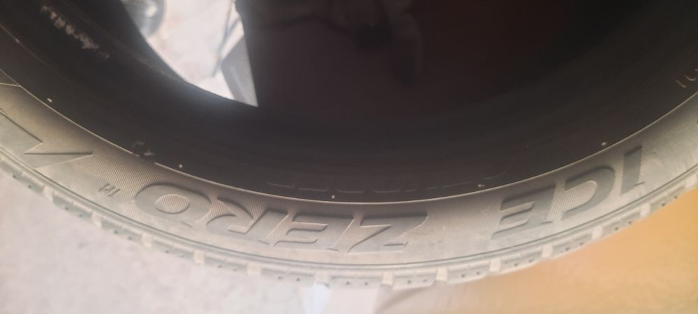 Продам шины б/у зима