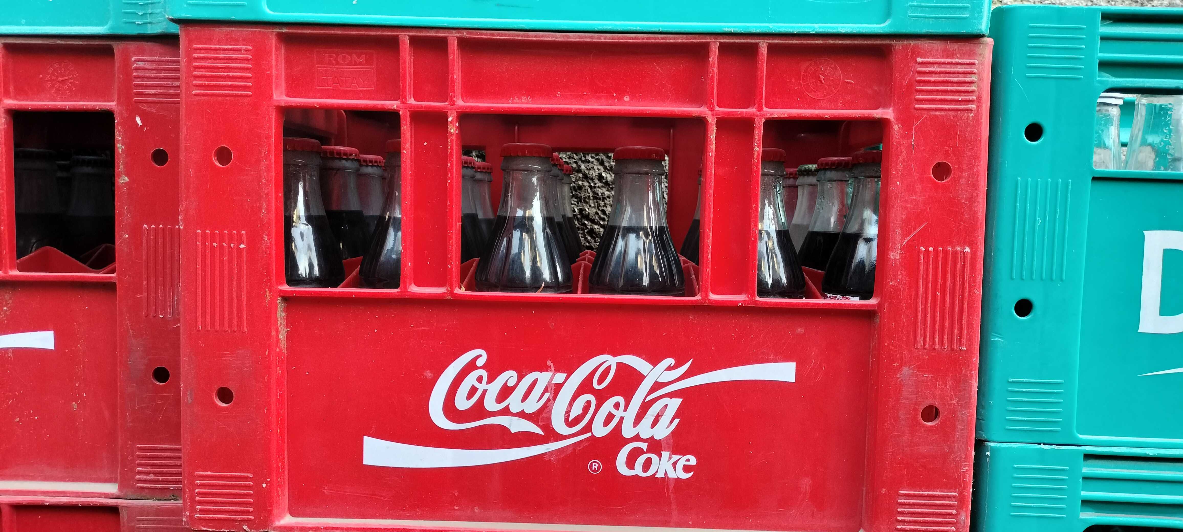 Vand lazi cu sticle Dorna si Coca Cola