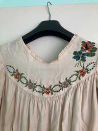 Старинна рокля, рисувана коприна