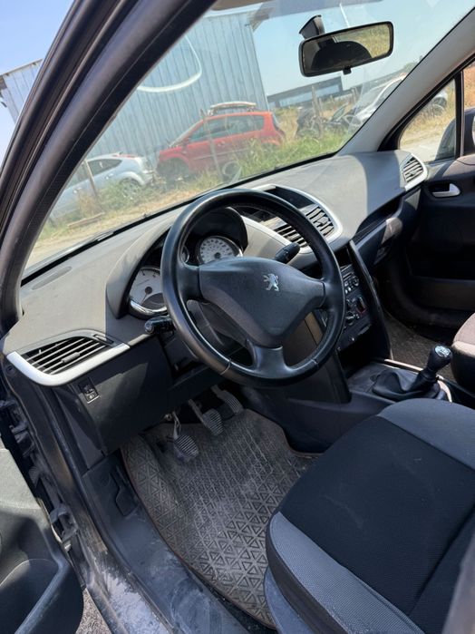 На части Peugeot 207 1.4i 70kw 95кс / Пежо 207 2009г