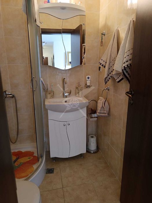 Продава се Тристаен апартамент в к.к. Слънчев бряг - 80 кв.м за 800 €/кв.м - Снимка #1