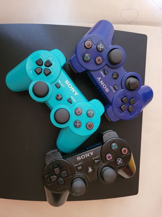 Продам Sony Playstation 3 slim