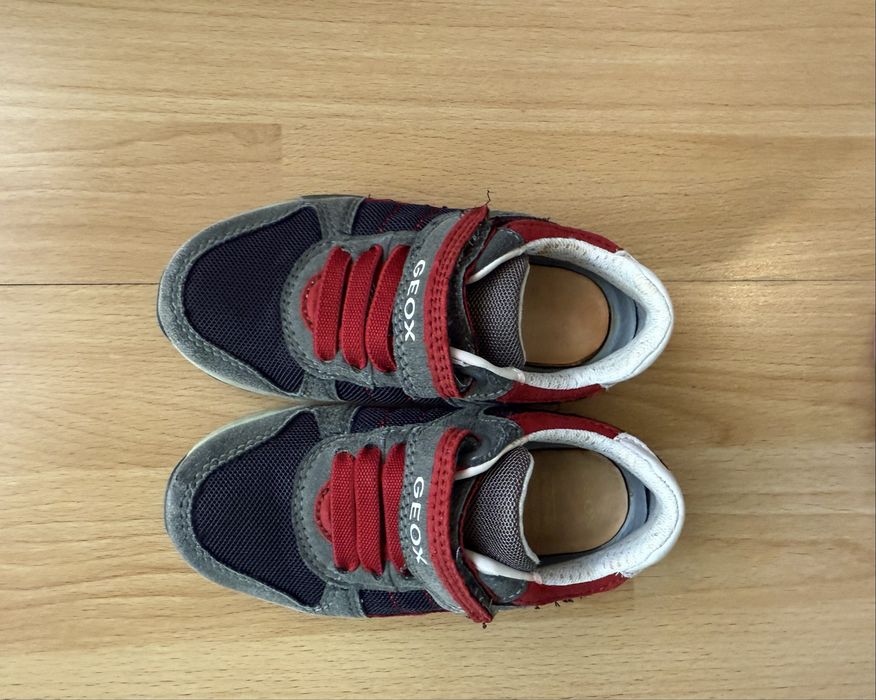 Geox обувки/маратонки 25 номер