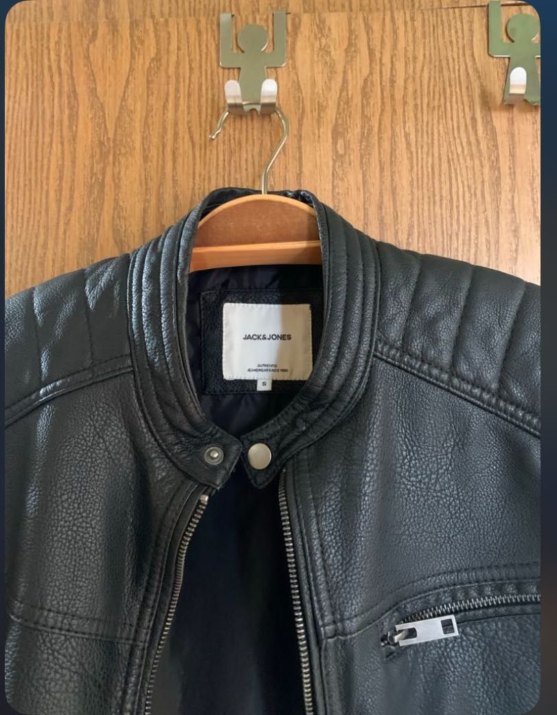 Черно кожено яке JACK & JONES Regular fit