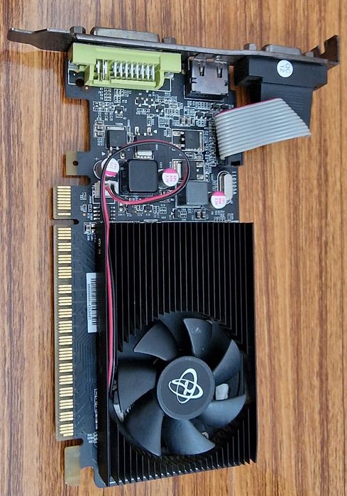 Placa video XFX Nvidia GT520 2Gb DDR3