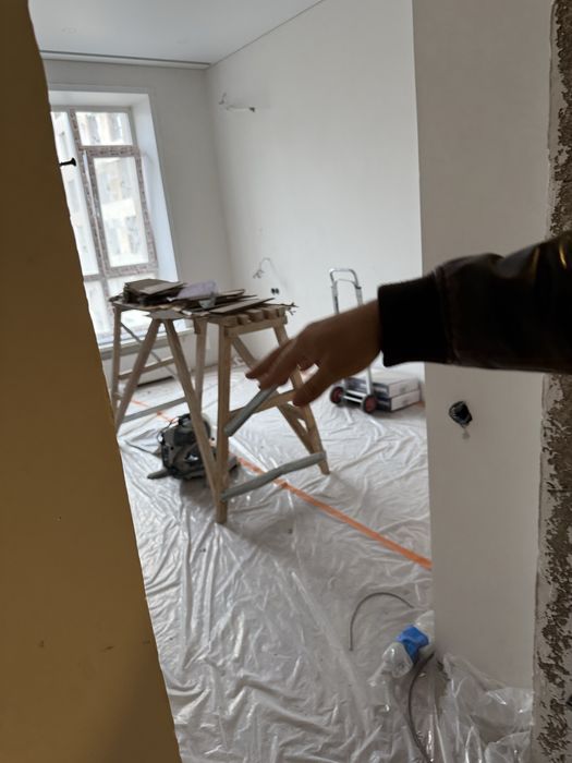 Продаю козлов 2 шт и рабочий унитаз