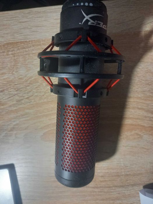 Microphone hyper x no wire