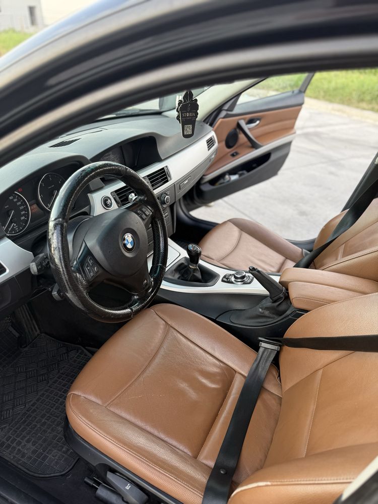 Vand BMW seria 3 e90 LCI