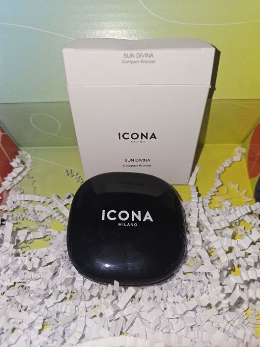 НОВО! Icona Milano Sun Divina Compact Bronzer