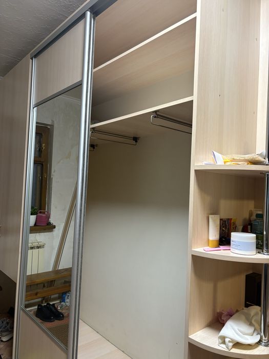 Шкаф купе для прихожей,высота 2,60м длина 3м,глубина 50 см