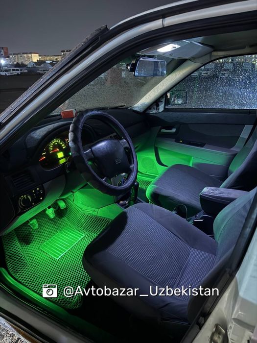 •Lada Priora 2008•