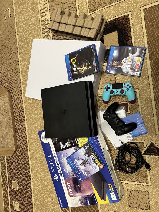 Sony Playstation 4 slim 1 tb