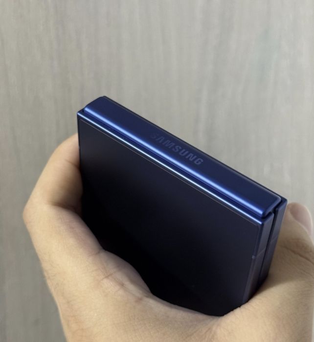 Samsung z flip 7