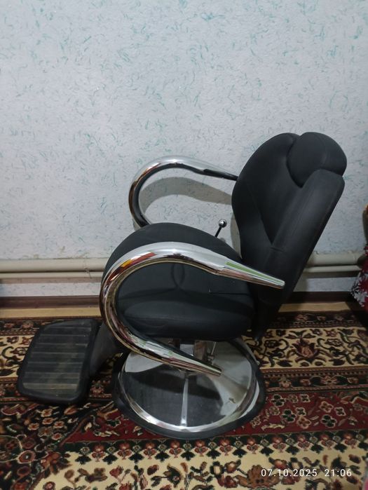 Кресло парикмахер