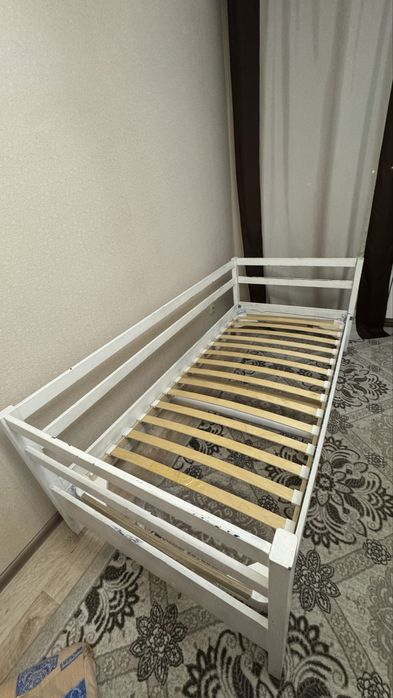 Отдам две односпальные кровати