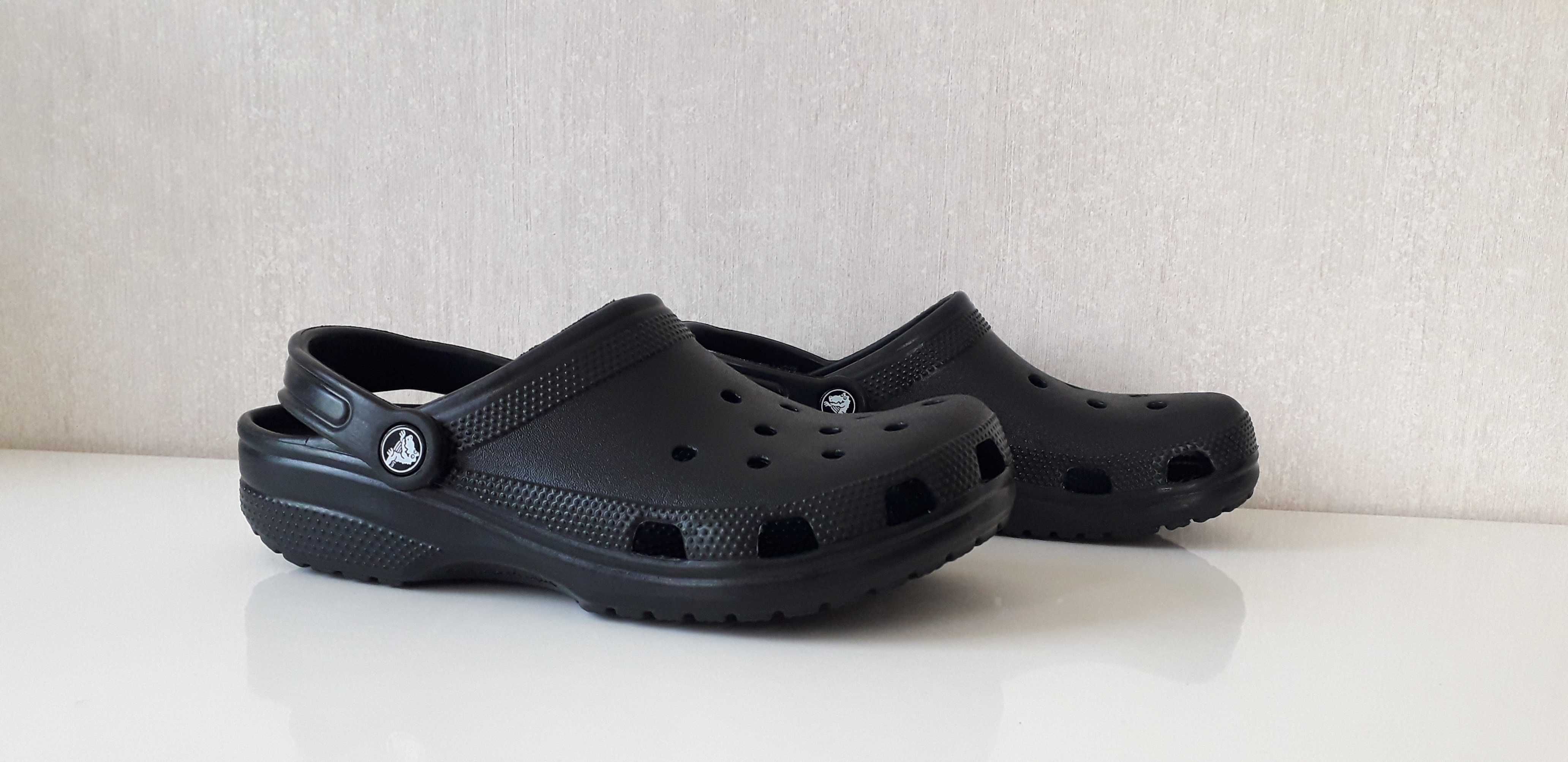 papuci Crocs model unisex marimea 40-41 /ca noi