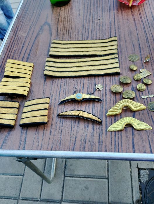 Пагони ретро пилотски и копчета