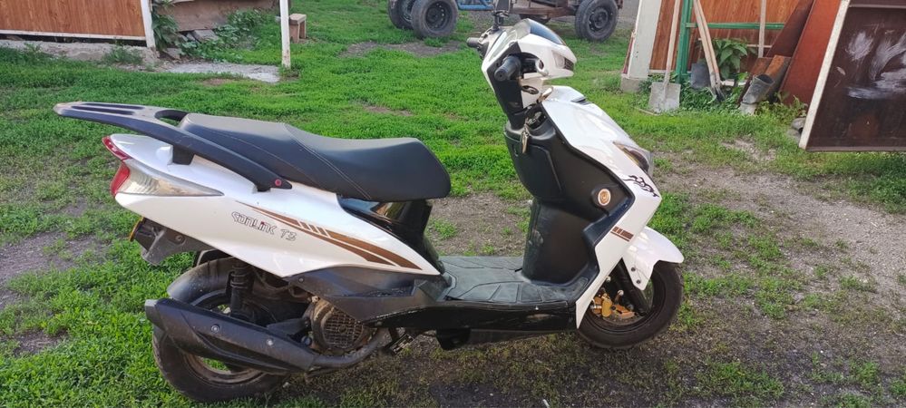 Мопед 125 кубов