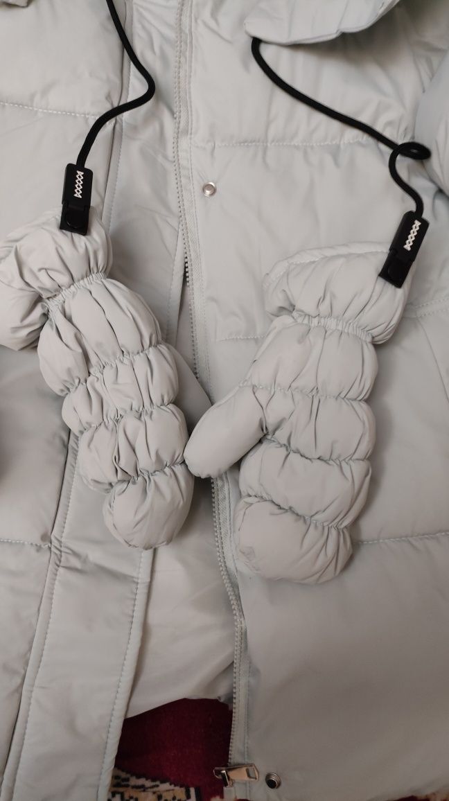 Продам куртку  р.48-50