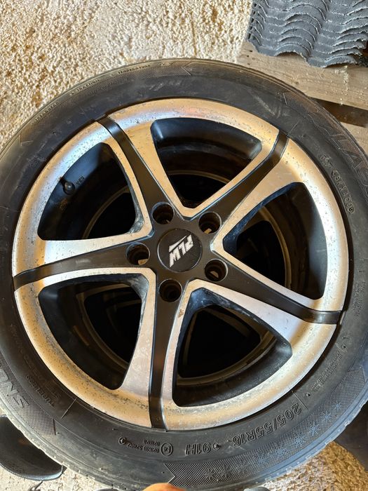 De vanzare jante golf 5