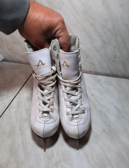 Patine gheata patinaj artistic American 168 marime 29 (19 cm)