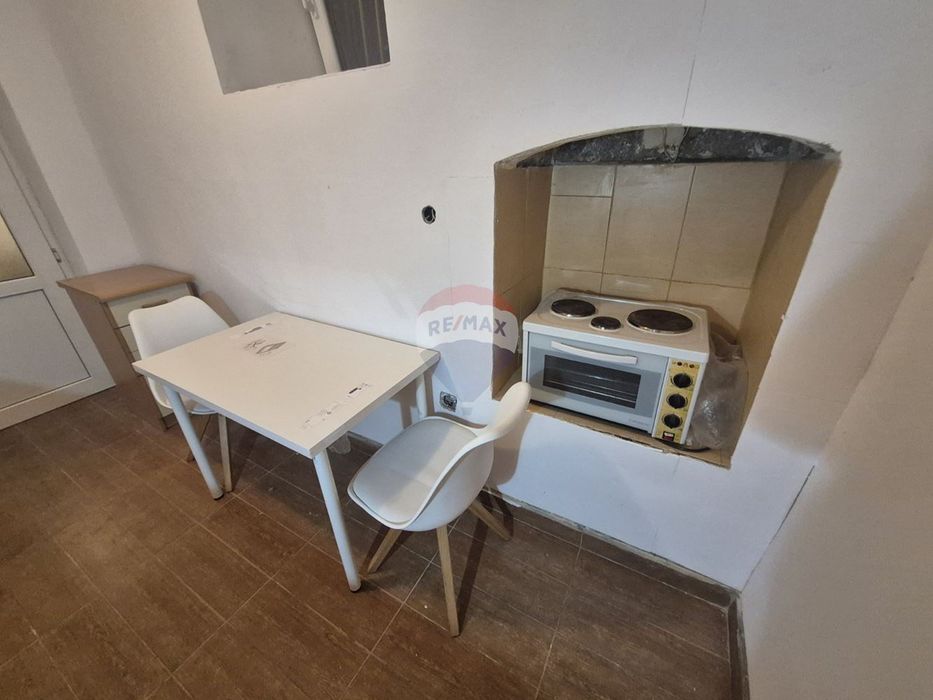 Двустаен апартамент под наем, Център,гр.Варна,ДВ 4099