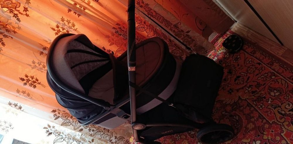 Детская коляска 2 в 1