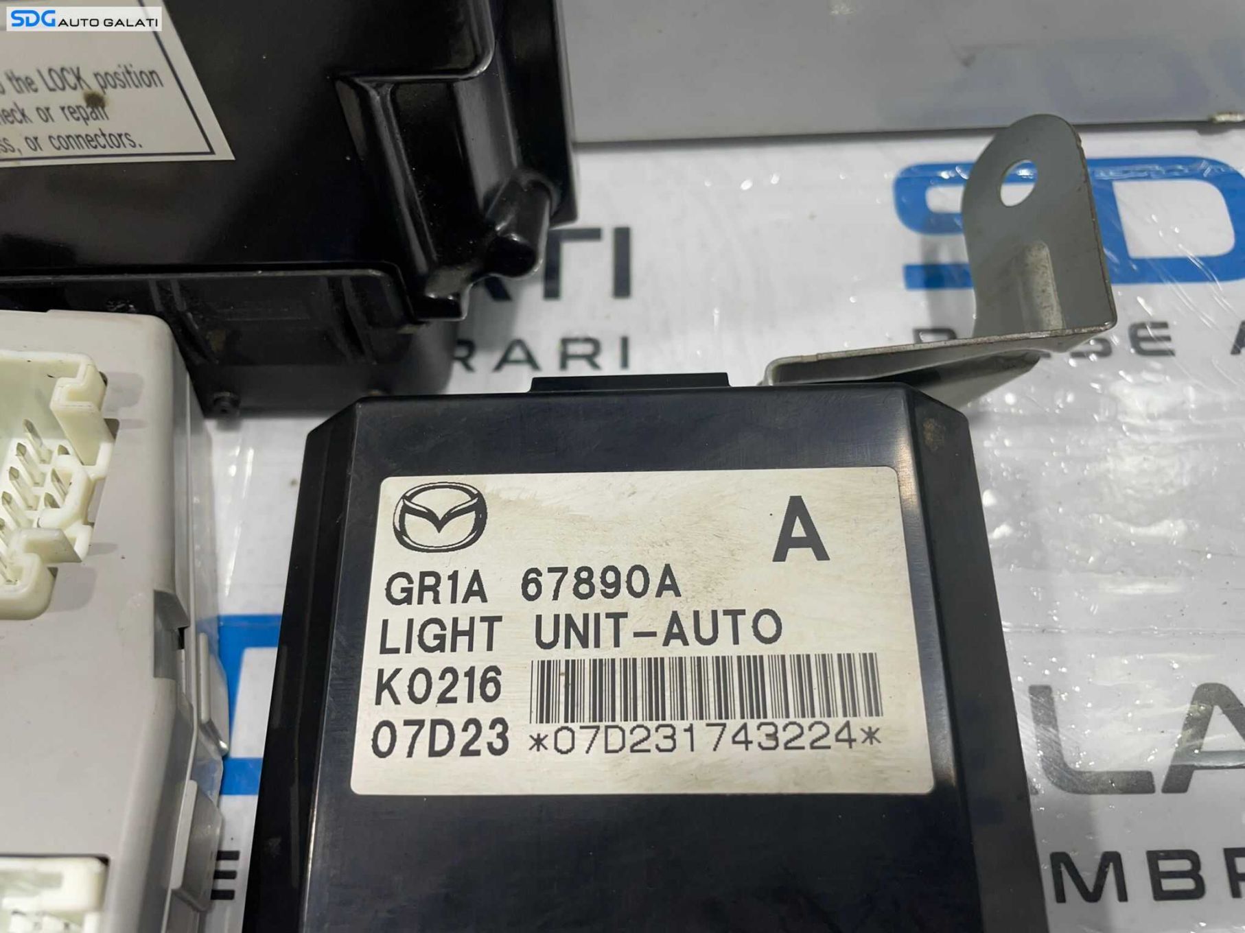 Kit Pornire ECU Calculator Motor RF7J Calculator Confort Contact Cititor Chei Cheie CIP Imobilizator Mazda 6 RF7 2.0 Diesel 2002 - 2008 Cod 275800-6585 67890A 67560GJ6A-66-938A[L4334] [L4335]