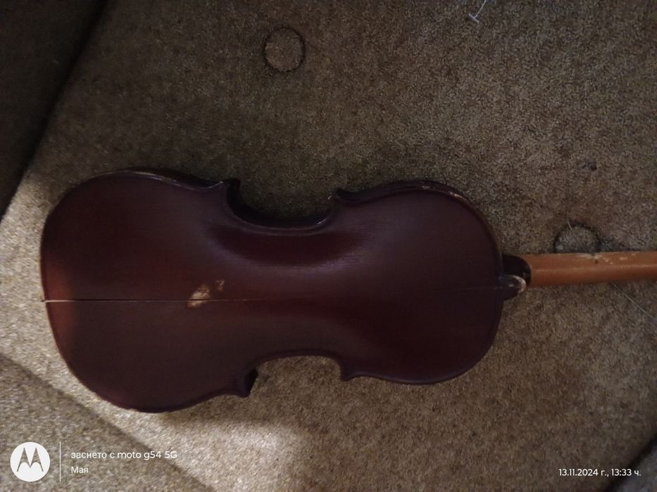 Много стара цигулка