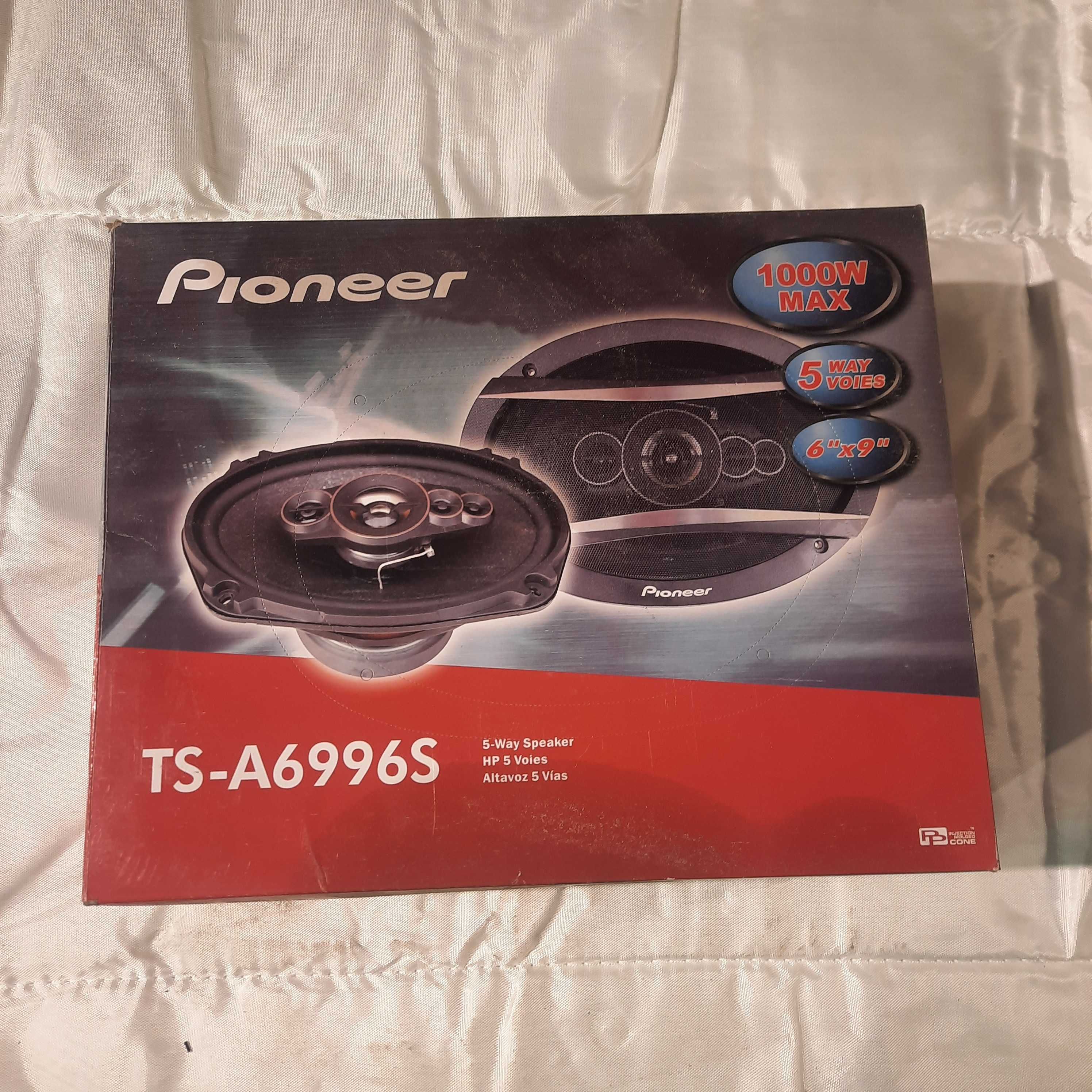 Продам динамики pioneer