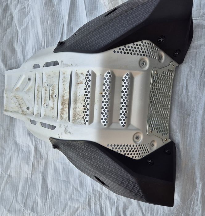 Accesorii KTM 790 890 Adventure scuturi toba sa gel aripa coada